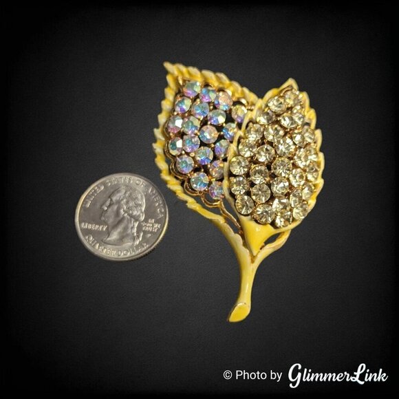 Vintage Aurora Borealis & Light Yellow Rhinestone Enamel Leaves Gold Tone Brooch - Picture 4 of 8